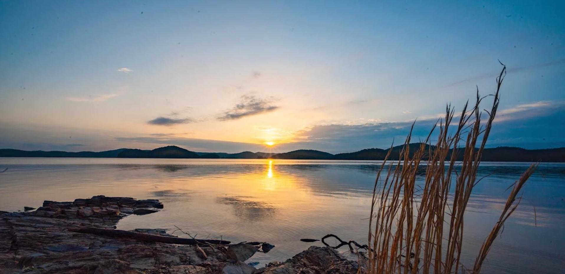 4Br/3Bth Family Cabin With A Hot Tub, Sleeps 14 Broken Bow Kültér fotó