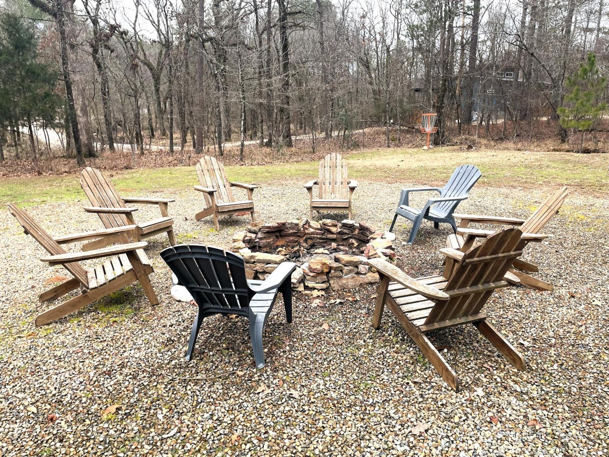 4Br/3Bth Family Cabin With A Hot Tub, Sleeps 14 Broken Bow Kültér fotó